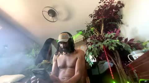 Snapshot of sweetwilly10 chatting on July 2026 05:30:02 PM Jay Winters Sweet Willy 10 online show from July 2026 05:30:02 PM