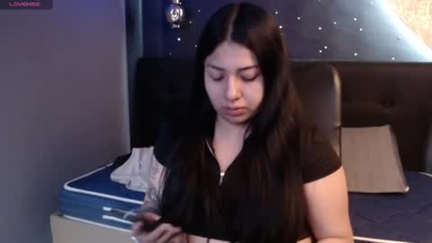 Ashley 3 online show from January 2025 11:44:02 AM