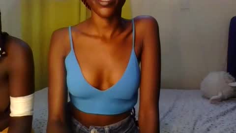 Vickky online show from April 2026 04:46:02 PM