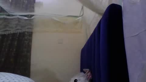 Vickky online show from April 2026 03:53:01 PM