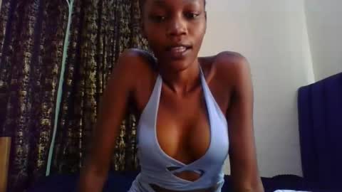 Vickky online show from May 2026 12:37:02 PM