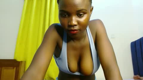 Snapshot of sweety_spixxy chatting on February 2026 10:04:02 PM Dolly online show from February 2026 10:04:02 PM