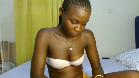 Dolly online show from April 2026 10:42:02 PM