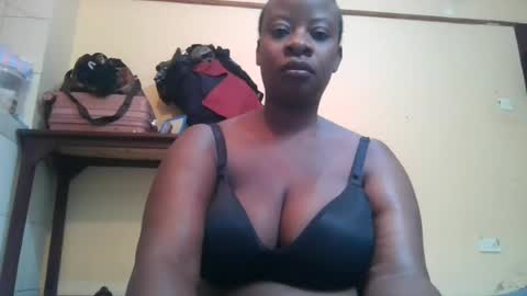 Snapshot of sweetyass25 chatting on June 2026 06:26:01 AM sweetyass25 online show from June 2026 06:26:01 AM