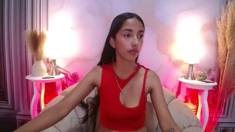 LAURA online show from October 2025 12:02:02 PM