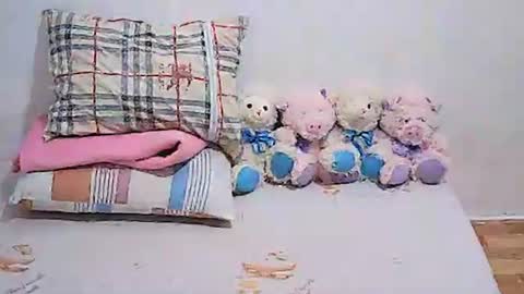 Snapshot of sweetyummygirl chatting on April 2026 05:27:02 AM Sweetyummygirl online show from April 2026 05:27:02 AM