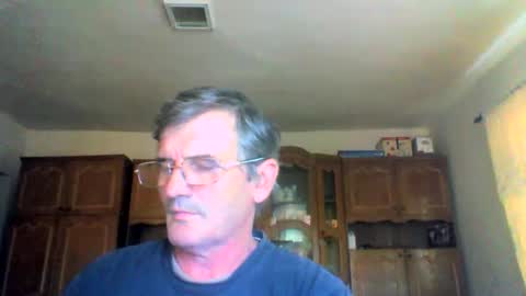 Snapshot of swergiu333 chatting on May 2026 07:26:01 AM Raymond online show from May 2026 07:26:01 AM