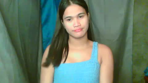 Snapshot of swettie_rhea chatting on April 2026 02:21:01 PM Rhea online show from April 2026 02:21:01 PM