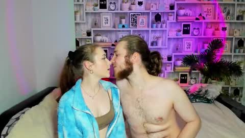 Slavik  Vikulik online show from March 2026 06:25:02 PM