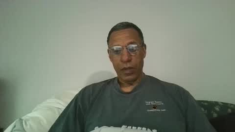 swimmerbod2495 online show from April 2026 02:22:01 PM