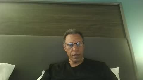 Snapshot of swimmerbod2495 chatting on May 2026 06:21:03 AM swimmerbod2495 online show from May 2026 06:21:03 AM