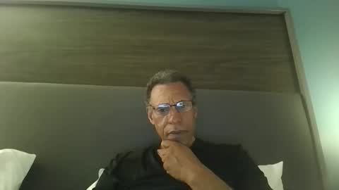 Snapshot of swimmerbod2495 chatting on May 2026 07:05:02 AM swimmerbod2495 online show from May 2026 07:05:02 AM