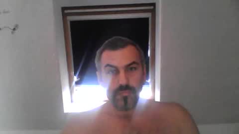 swinger_men_austria online show from October 2025 07:56:01 AM
