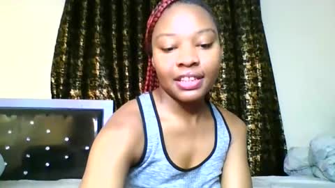 Snapshot of swit_candy chatting on April 2026 01:58:02 AM Candy online show from April 2026 01:58:02 AM