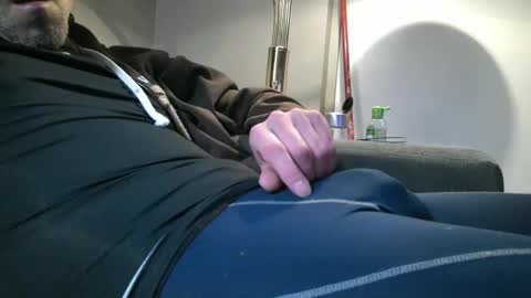 swontguy2025 online show from February 2025 04:27:02 AM