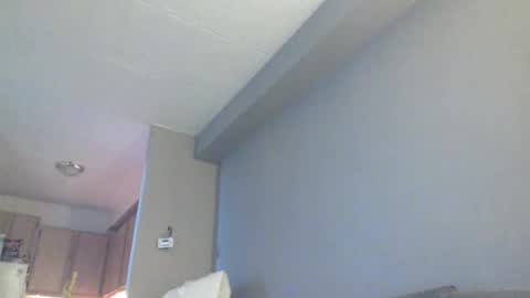 swontguy2025 online show from September 2025 07:35:01 AM