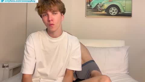 Snapshot of swoopyboy chatting on October 2025 12:04:02 PM swoopyboy online show from October 2025 12:04:02 PM