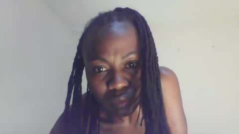 ALICIA online show from February 2025 11:21:02 PM