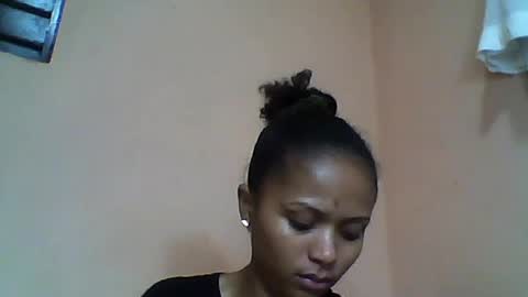 Snapshot of sylvaniah01 chatting on June 2026 05:59:01 AM sylvaniah01 online show from June 2026 05:59:01 AM