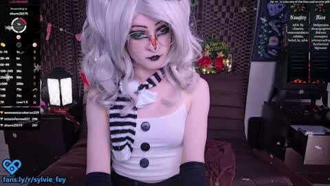 Sylvie online show from December 2024 04:50:02 AM