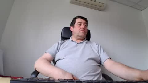 Snapshot of sympa_trique chatting on May 2026 01:51:02 PM sympa_trique online show from May 2026 01:51:02 PM