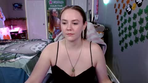 Jennah online show from November 2025 02:06:01 AM