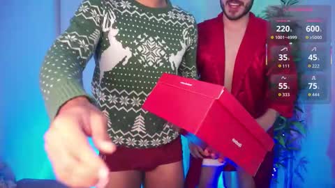 t0ny_wylie online show from December 2025 10:18:02 PM