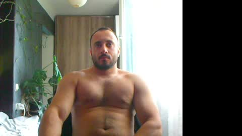 Snapshot of t_huracane chatting on May 2026 03:29:02 PM Huracane online show from May 2026 03:29:02 PM