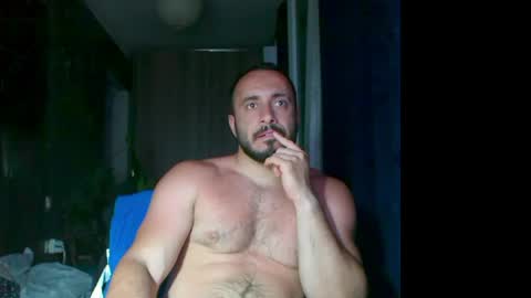 Snapshot of t_huracane chatting on June 2026 07:09:02 PM Huracane online show from June 2026 07:09:02 PM
