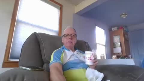 Snapshot of tacrunner66_ chatting on February 2025 09:14:01 PM tacrunner66_ online show from February 2025 09:14:01 PM