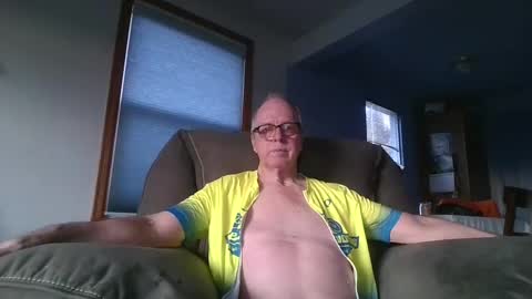 Snapshot of tacrunner66_ chatting on February 2025 01:27:01 AM tacrunner66_ online show from February 2025 01:27:01 AM