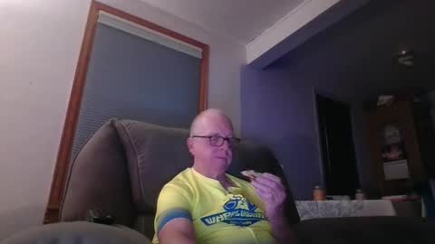 Snapshot of tacrunner66_ chatting on October 2025 04:00:02 AM tacrunner66_ online show from October 2025 04:00:02 AM
