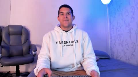 tadeo_vega online show from February 2026 03:27:02 AM