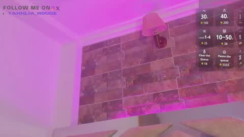 Tahhlia Rouge online show from November 2025 07:58:02 PM