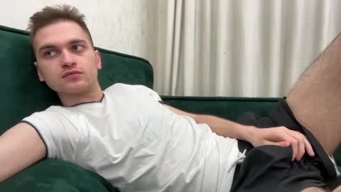 Alex online show from April 2026 09:23:01 PM