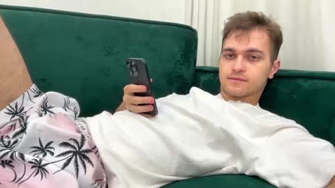 Alex online show from June 2026 08:11:01 PM