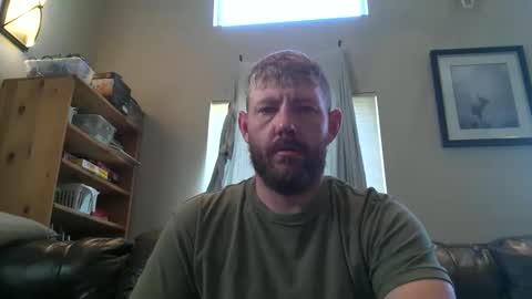 Snapshot of takeitoutdoors chatting on October 2025 06:32:02 PM takeitoutdoors online show from October 2025 06:32:02 PM