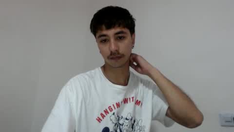 Snapshot of talhi_ chatting on May 2026 05:49:01 AM talhi_ online show from May 2026 05:49:01 AM