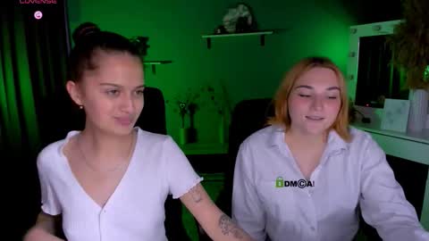 Snapshot of talia_seduce chatting on September 2025 01:02:02 PM talia_seduce online show from September 2025 01:02:02 PM