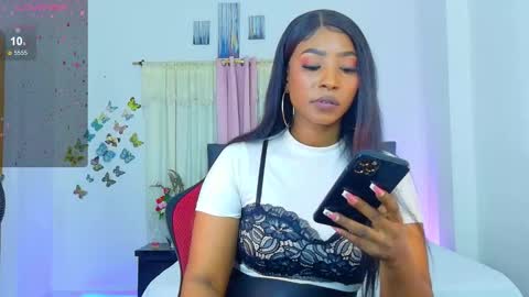 taliana  modelo independiente online show from February 2026 01:23:01 AM