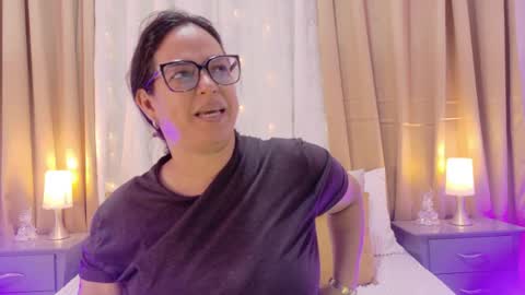 Snapshot of talianavega chatting on June 2026 02:44:02 PM tali online show from June 2026 02:44:02 PM