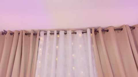 Snapshot of talianavega chatting on June 2026 04:53:01 PM tali online show from June 2026 04:53:01 PM
