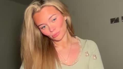 Talia online show from January 2026 09:40:02 PM