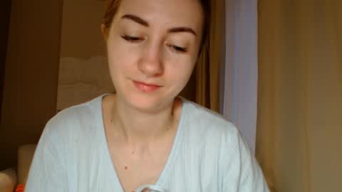 Snapshot of taliiyafiredream chatting on December 2024 06:35:01 AM Kira online show from December 2024 06:35:01 AM