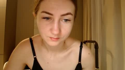 Snapshot of taliiyafiredream chatting on December 2024 05:58:02 AM Kira online show from December 2024 05:58:02 AM