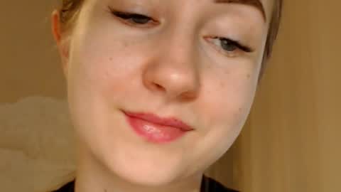 Snapshot of taliiyafiredream chatting on January 2025 09:19:02 AM Kira online show from January 2025 09:19:02 AM