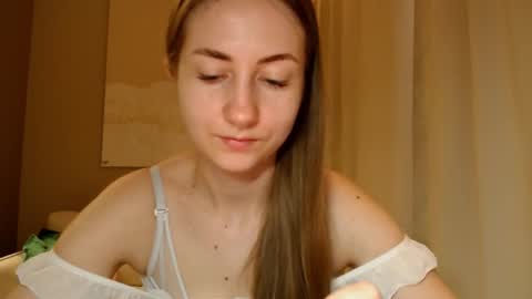 Snapshot of taliiyafiredream chatting on January 2025 09:08:01 AM Kira online show from January 2025 09:08:01 AM