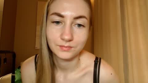 Snapshot of taliiyafiredream chatting on January 2025 12:24:01 PM Kira online show from January 2025 12:24:01 PM