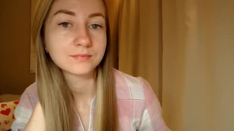 Snapshot of taliiyafiredream chatting on March 2025 06:26:02 AM Kira online show from March 2025 06:26:02 AM