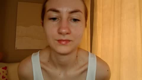 Snapshot of taliiyafiredream chatting on March 2025 08:30:01 AM Kira online show from March 2025 08:30:01 AM